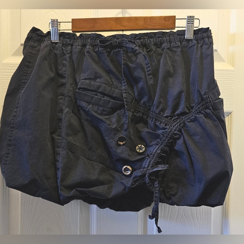 Casual Black Drawstring Bubble Skirt